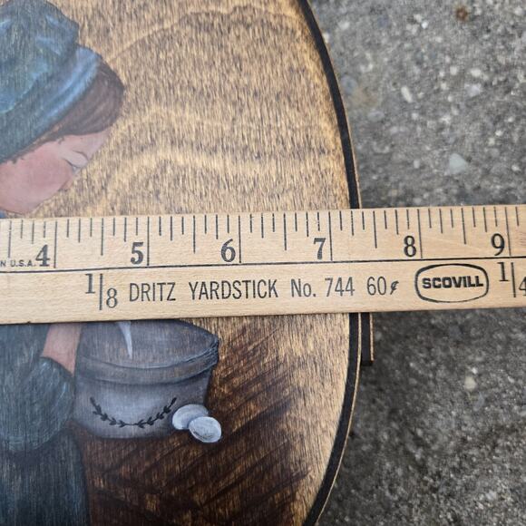 Hand Painted Folk Art Oval Wooden Box Modest Girl Cooking - Picture 12 of 12